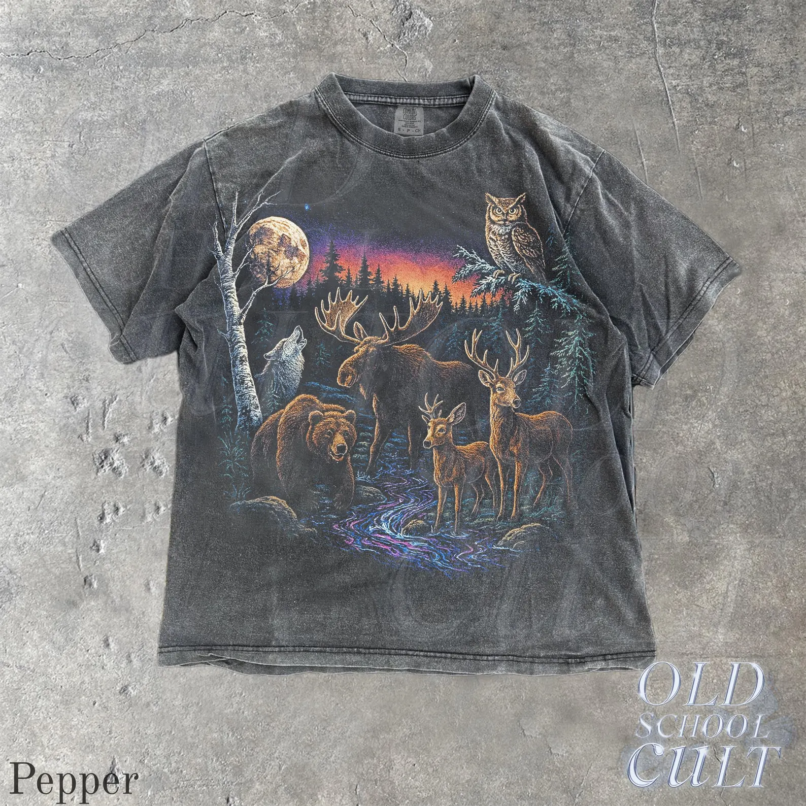 Wildlife Graphic T-Shirt